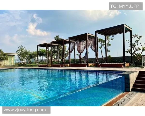 清凉畅游，夏日必备的泳池用品推荐